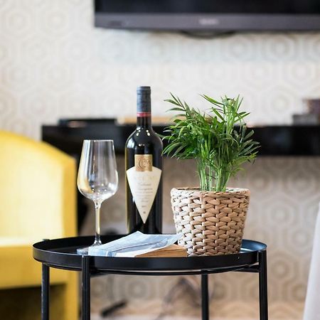 Apartment Elias Cluj-Napoca Ngoại thất bức ảnh