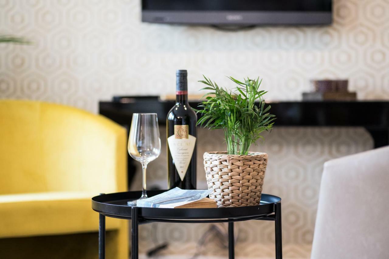 Apartment Elias Cluj-Napoca Ngoại thất bức ảnh